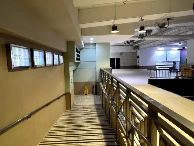 新海怡廣場