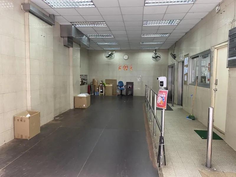 鴻福工廠大廈