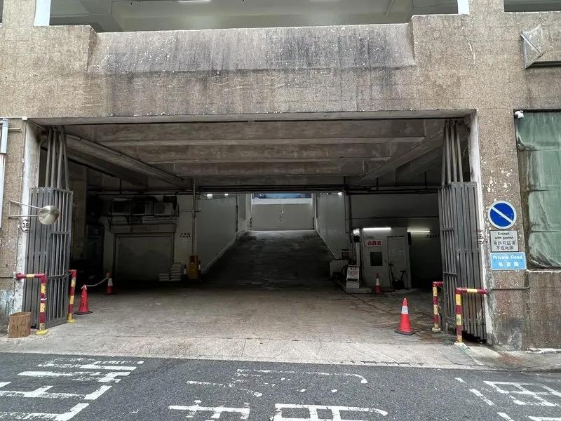 宇宙工業中心