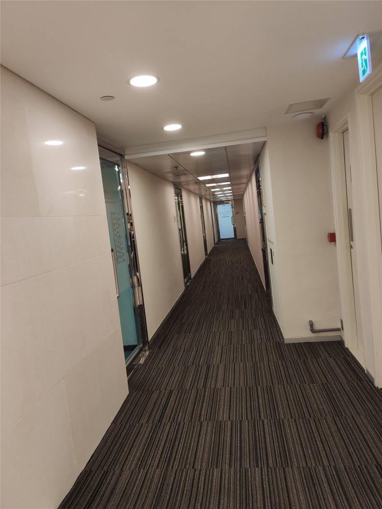 Manning House  萬年大廈