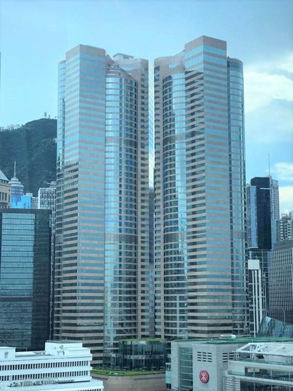 Two Exchange Square  交易廣場二座