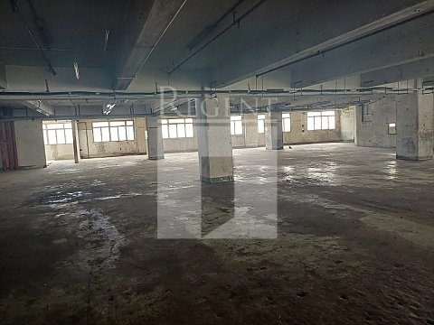 Yau Tak Industrial Building (友德工業大廈)