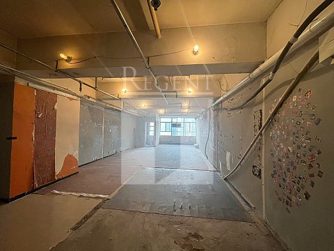 HI-TECH INDUSTRIAL CENTRE BLOCK B (嘉力工业中心 B座)