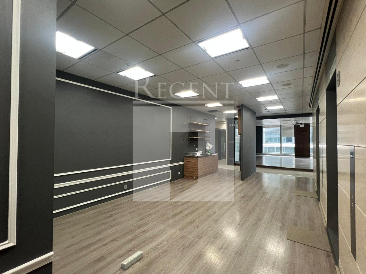 33 DES VOEUX ROAD C (德輔道中33號)-C0550502
