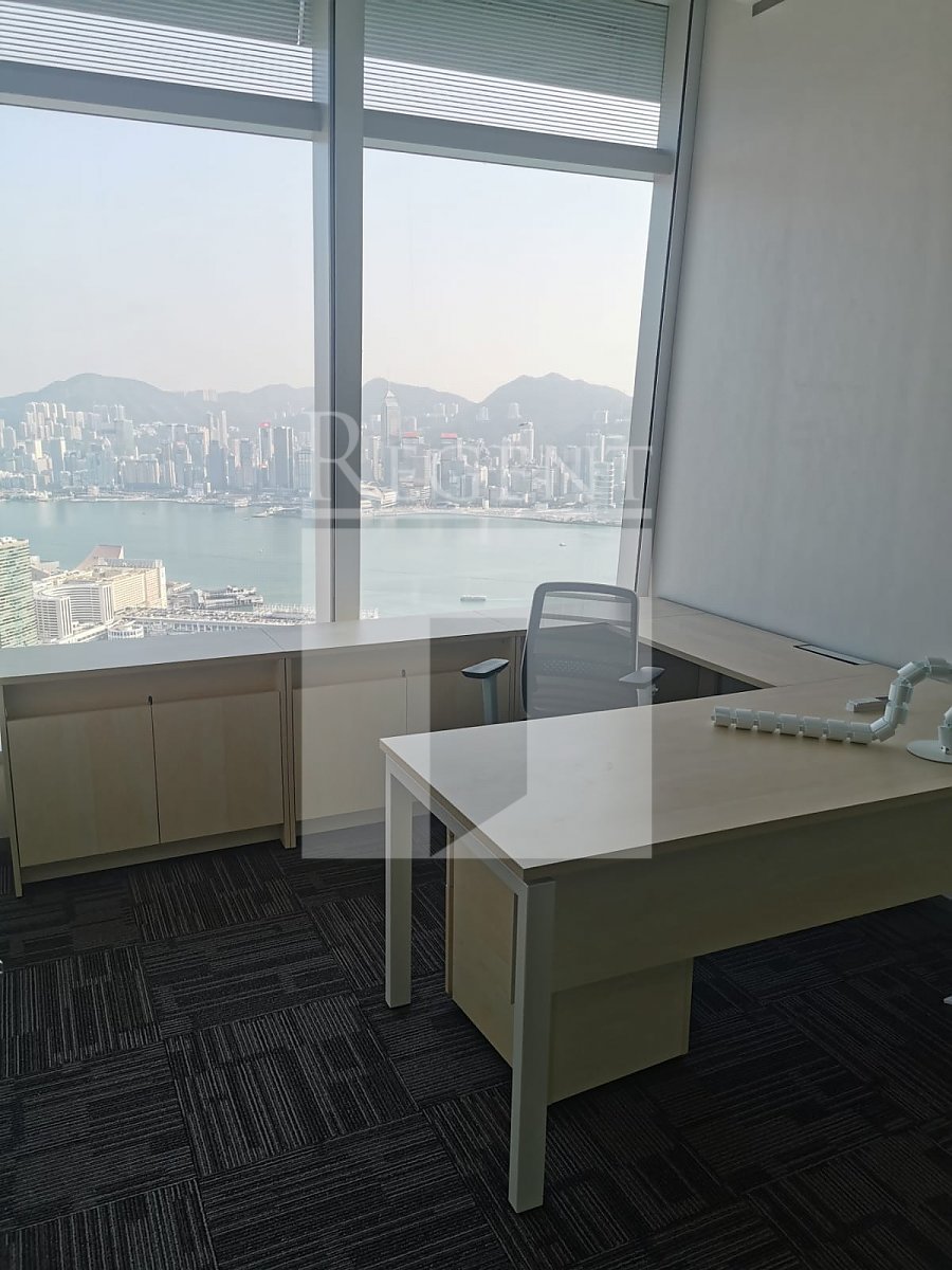 INTERNATIONAL COMMERCIAL CENTRE (環球貿易廣場)-RGP010764