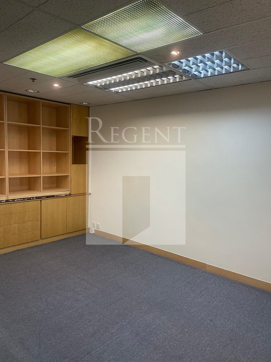 PENINSULA CENTRE (半島中心)-RGP032670