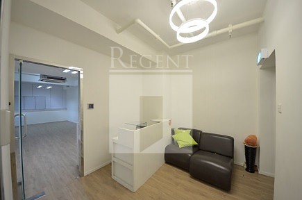 MORRISON COMMERCIAL BUILDING (摩利臣商業大廈)-RGP015577