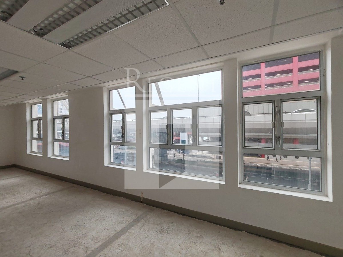 KAI TAK COMMERCIAL BUILDING (啟德商業大廈)-C0125111