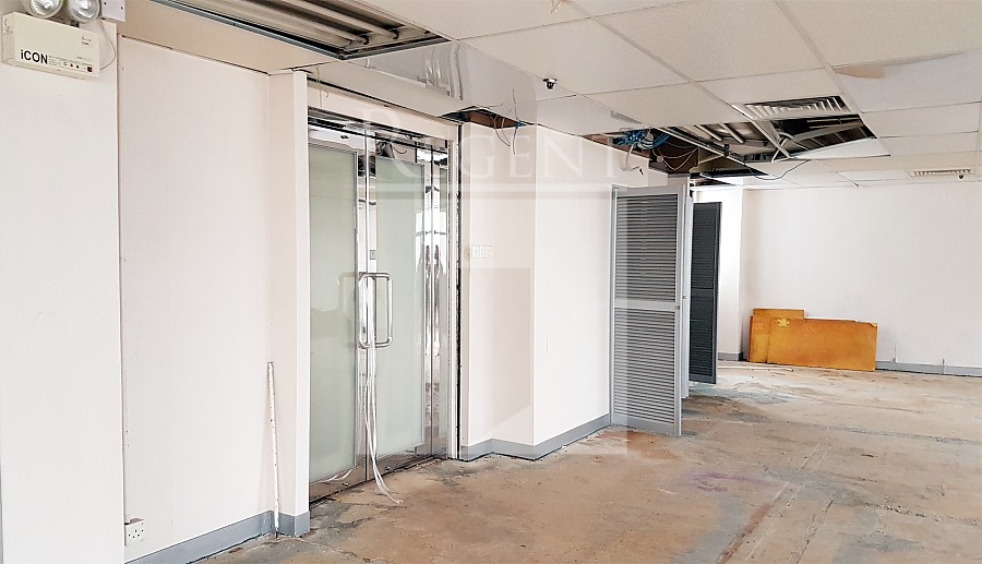 LEE WEST COMMERCIAL BUILDING (利威商業大廈)-RGP019127