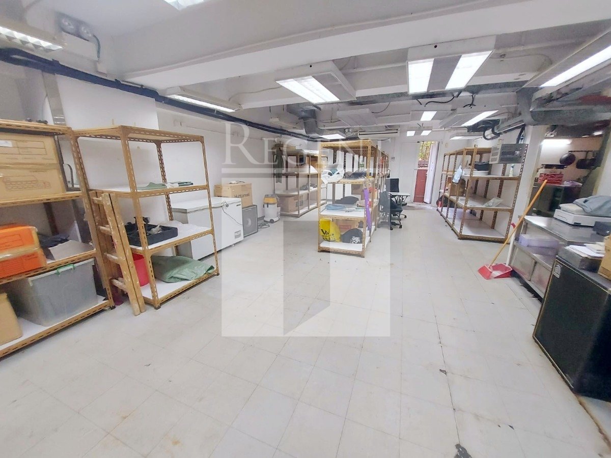 KNUTSFORD COMMERCIAL BUILDING (東港商業大廈)-RGP032717
