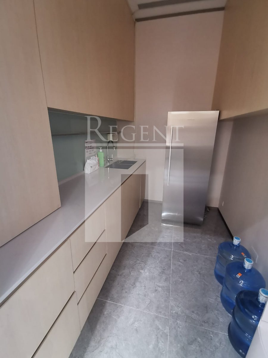 INTERNATIONAL COMMERCIAL CENTRE (環球貿易廣場)-RGP010764