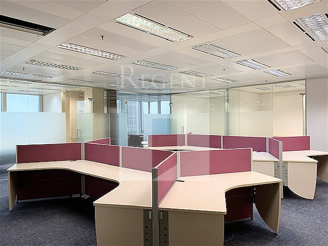 ONE INT'L FINANCE CENTRE (國際金融中心1期)-RGP020682
