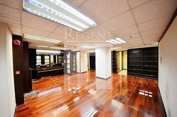 O.T.B BUILDING (海外銀行大廈)-RGP014986