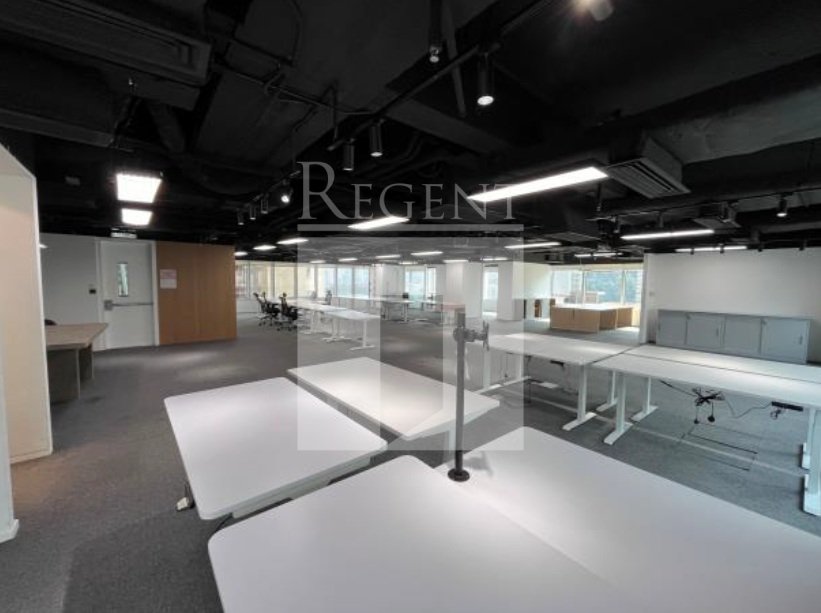 DAH SING FINANCIAL CENTRE (大新金融中心)-C0600891