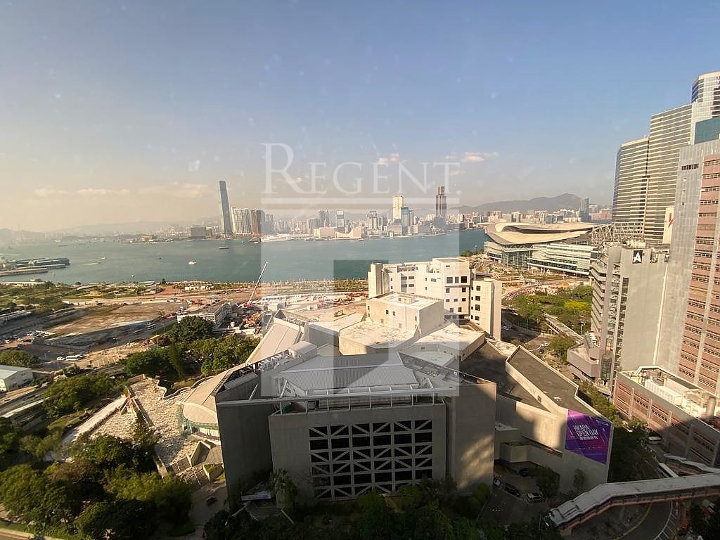 YF LIFE TOWER (萬通保險大廈)-RGP032562
