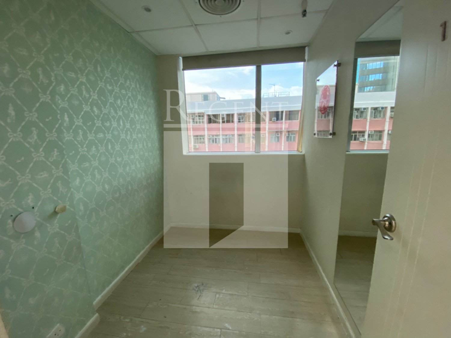 WAY ON COMMERCIAL BUILDING (維安商業大廈)-C0599340
