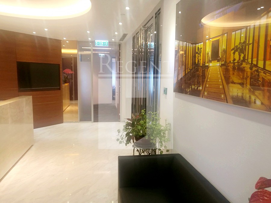 BANK OF CHINA TOWER (中銀大廈)-RGP017464