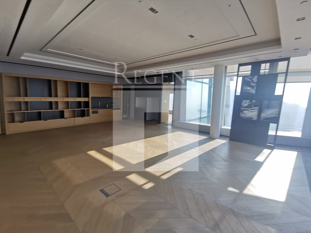 INTERNATIONAL COMMERCIAL CENTRE (環球貿易廣場)-RGP024702