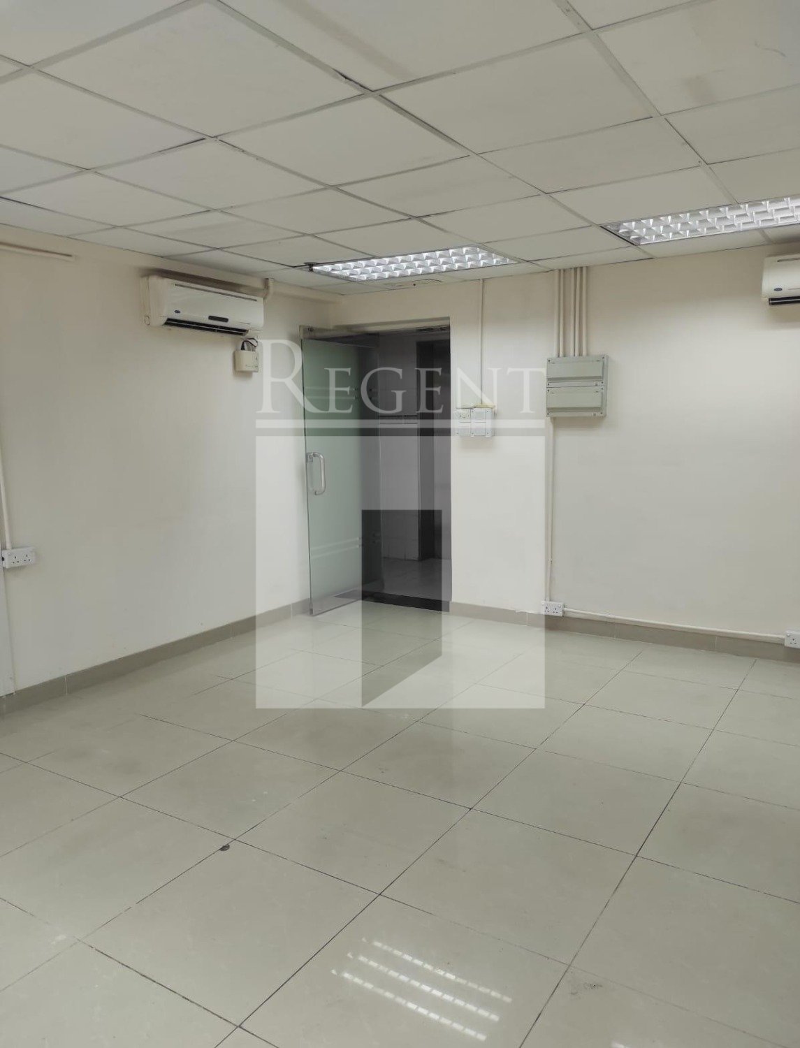 SHINYAM COMMERCIAL BUILDING (勝任商業大廈)-C0544115