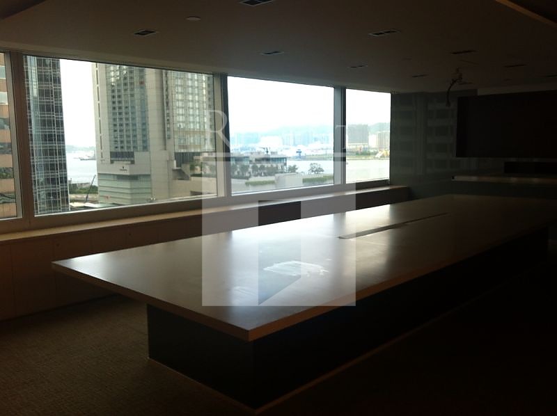 EXCHANGE SQUARE - TOWER TWO (交易廣場二座)-RGP007787