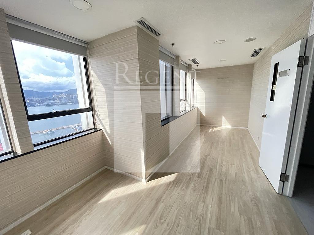 WORLD TRADE CENTRE (世貿中心)-RGP032010