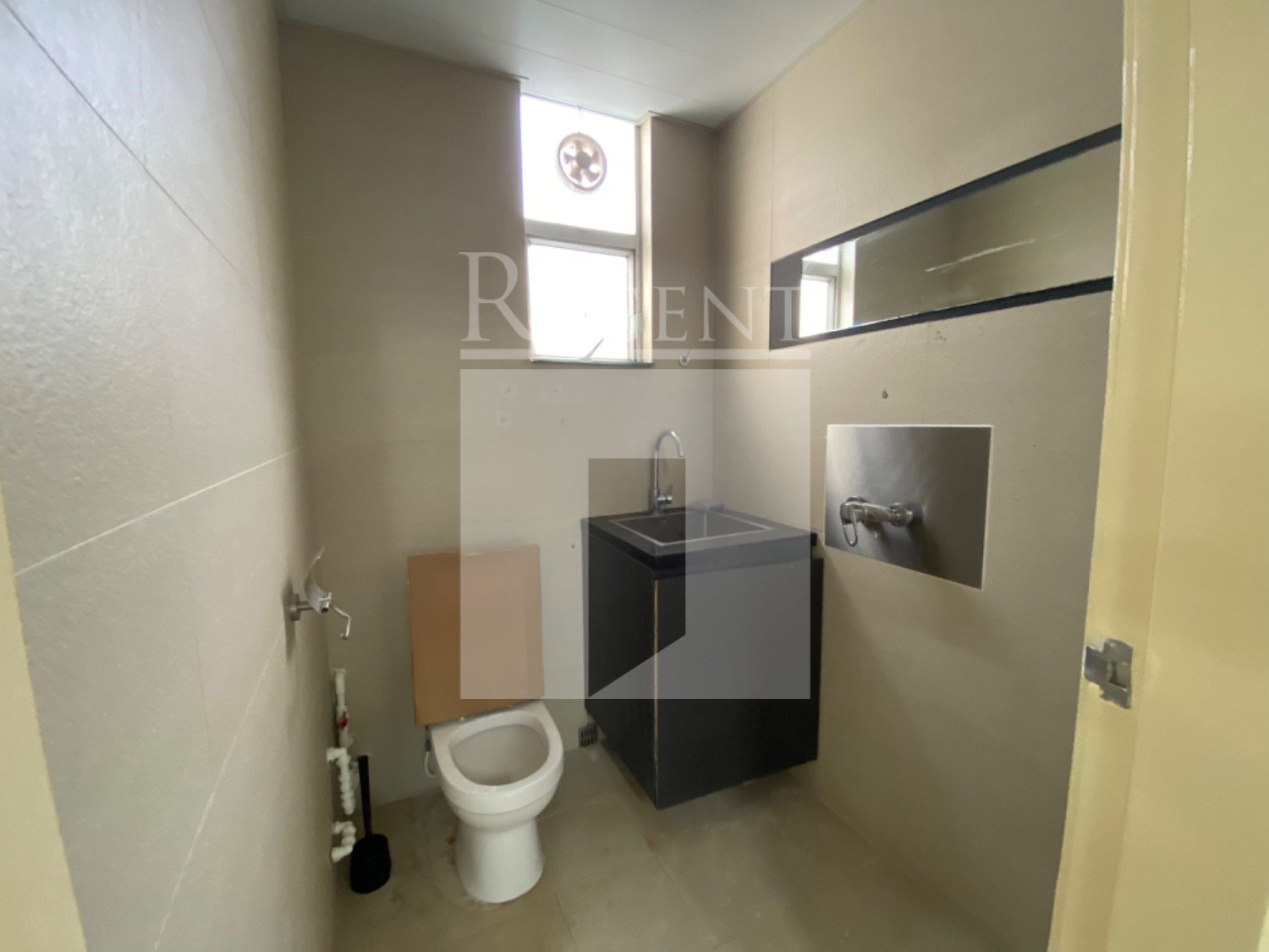 WAY ON COMMERCIAL BUILDING (維安商業大廈)-C0599341