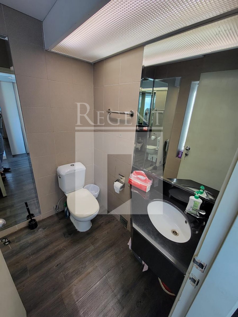 LAN KWAI FONG 1 (蘭桂坊1號)-RGP025045