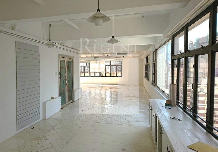 LOYONG COURT COMMERCIAL BUILDING (洛洋閣商業大廈)-RGP015427
