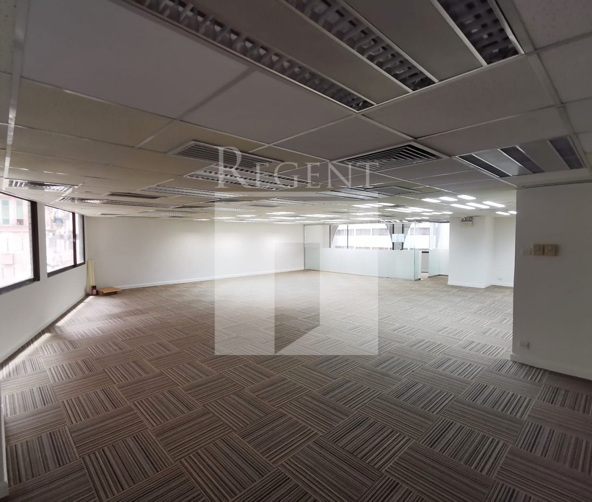 SHANGHAI INDUSTRIAL INV BUILDING (上海實業大廈)-RGP028411