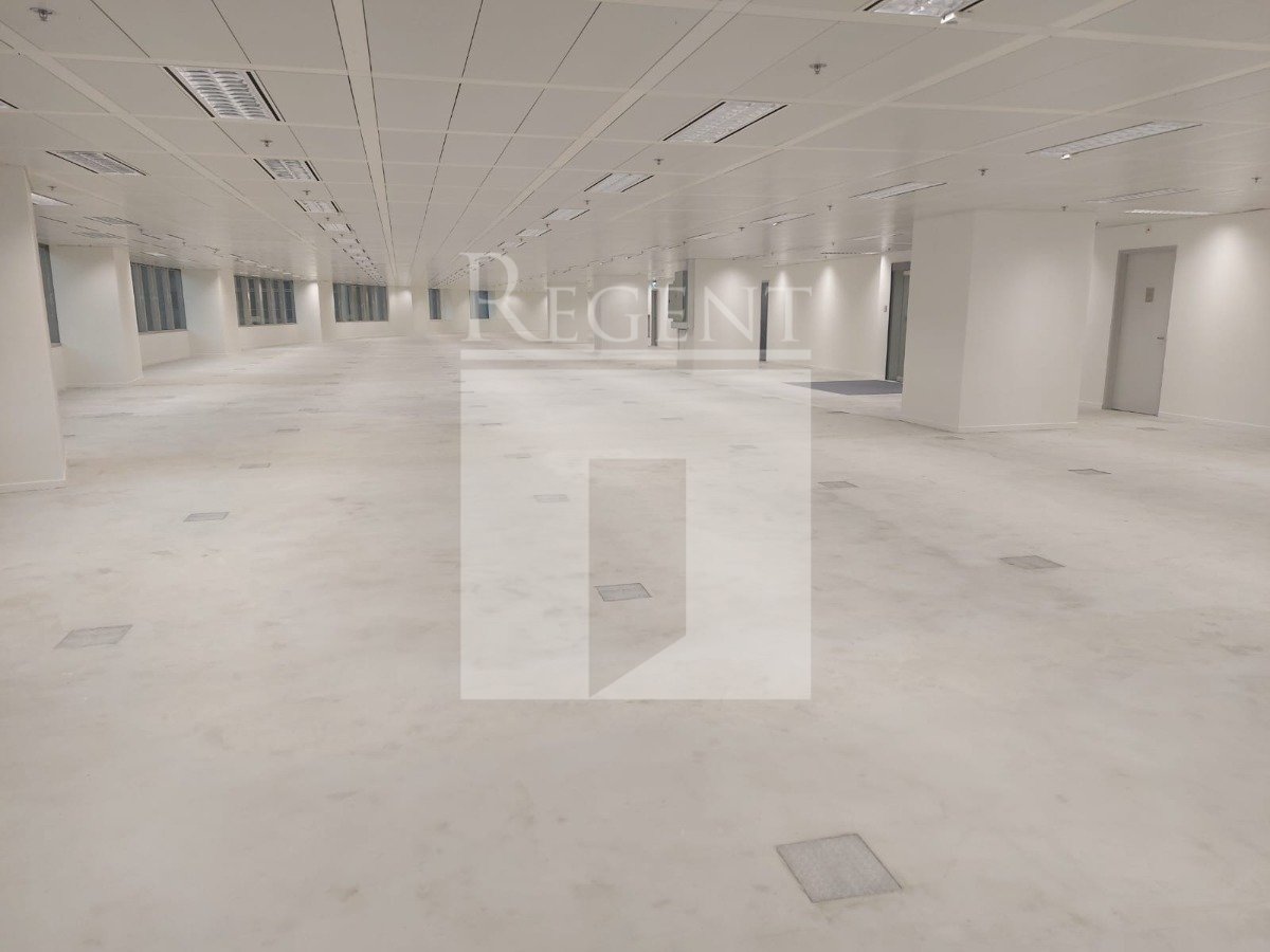 GRAND MILLENNIUM PLAZA L BLOCK (新紀元廣場 低座)-RGP009759