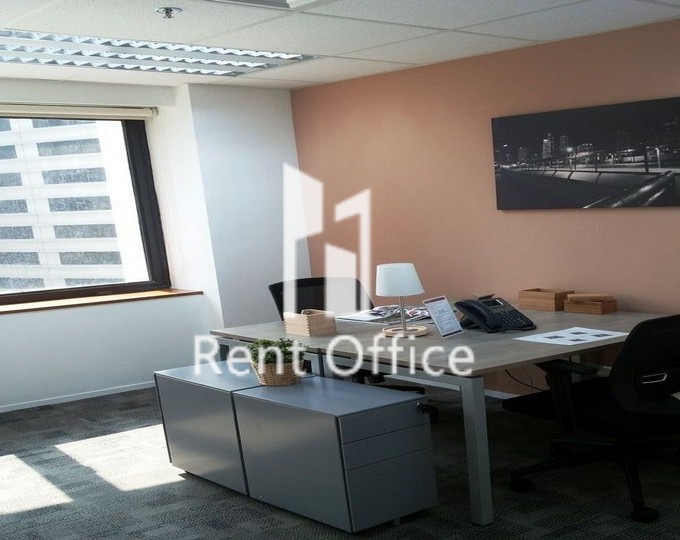 海港城 - 九倉電訊中心