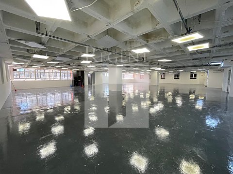 KING YIP FTY BUILDING (敬業工廠大廈)