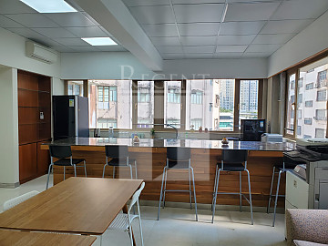 CHEUNG WEI INDUSTRIAL BUILDING (長匯工業大廈)-RGP020590