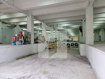 E-COMMERCE LOGISTICS (網豐物流中心)