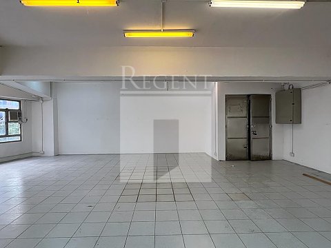 YAU TONG INDUSTRIAL BUILDING BLOCK 03 (油塘工業大廈 第03座)-RGP032524