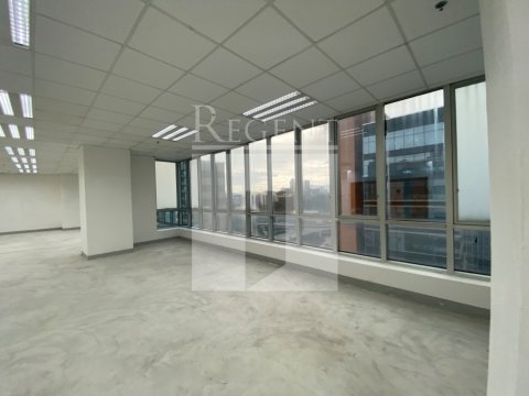 TRENDY CENTRE (潮流工貿中心)