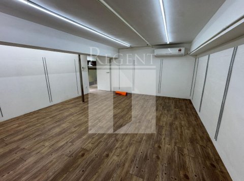 HOPE SEA INDUSTRIAL CENTRE (富洋工業中心)-C0627268