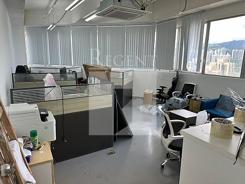 GRANDTECH CENTRE (偉達中心)