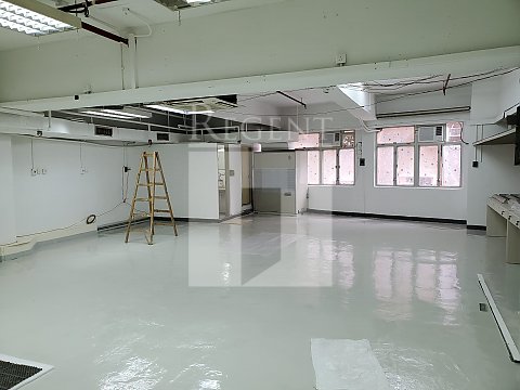 KWUN TONG INDUSTRIAL CENTRE BLOCK 04 (觀塘工業中心 第04座)-RGP032215