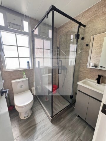 FAVOR INDUSTRIAL CENTRE (飛亞工業中心)-C0667966