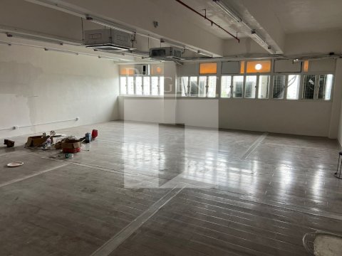 ON LOK INDUSTRIAL BUILDING (安樂工業大廈)