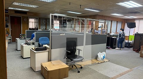 CHEUNG TAK INDUSTRIAL BUILDING (長德工業大廈)