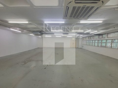 KWAI SHUN INDUSTRIAL CENTRE (葵順工業中心)