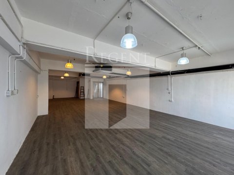 WANG KWONG INDUSTRIAL BUILDING (宏光工業大廈)-C0623930