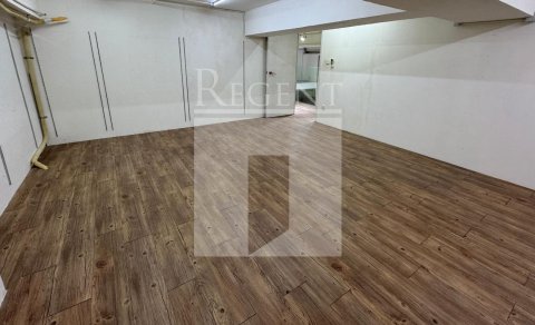 HOPE SEA INDUSTRIAL CENTRE (富洋工業中心)-C0627268