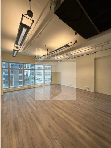 KEEN HUNG COMMERCIAL BUILDING (堅雄商業大廈)-C0623929