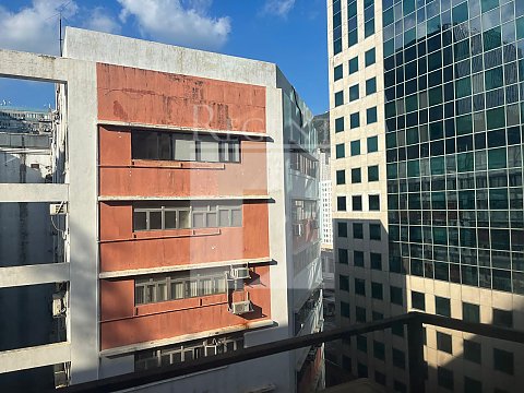 KINGSFORD INDUSTRIAL CENTRE (景發工業中心)-RGP032657