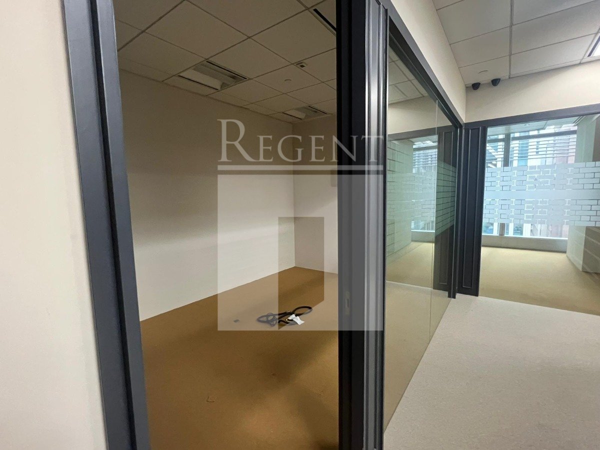 33 DES VOEUX ROAD C (德辅道中33号)-C0550500