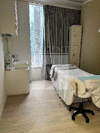 WYNDHAM STREET 8 (云咸街8号)-RGP024528