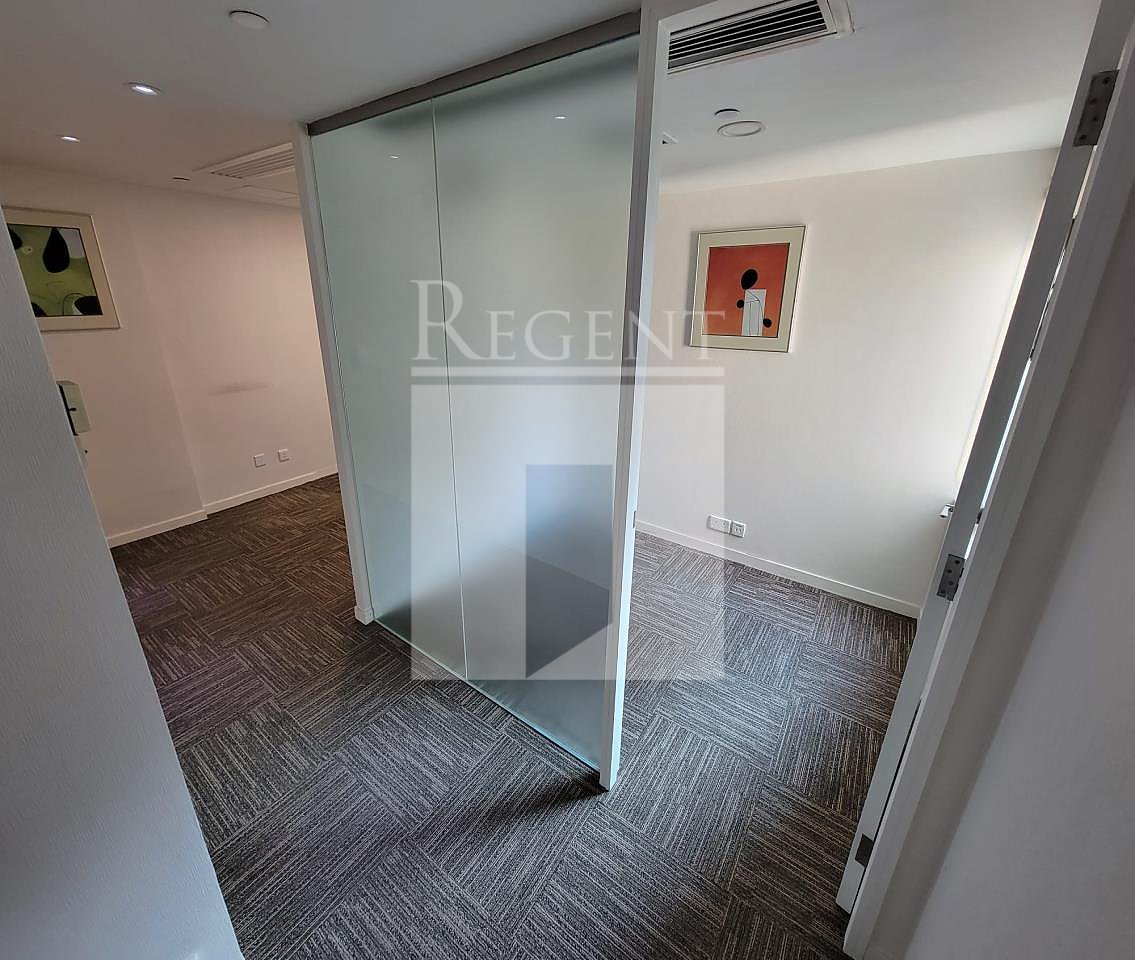 LAN KWAI FONG 1 (兰桂坊1号)-RGP020279